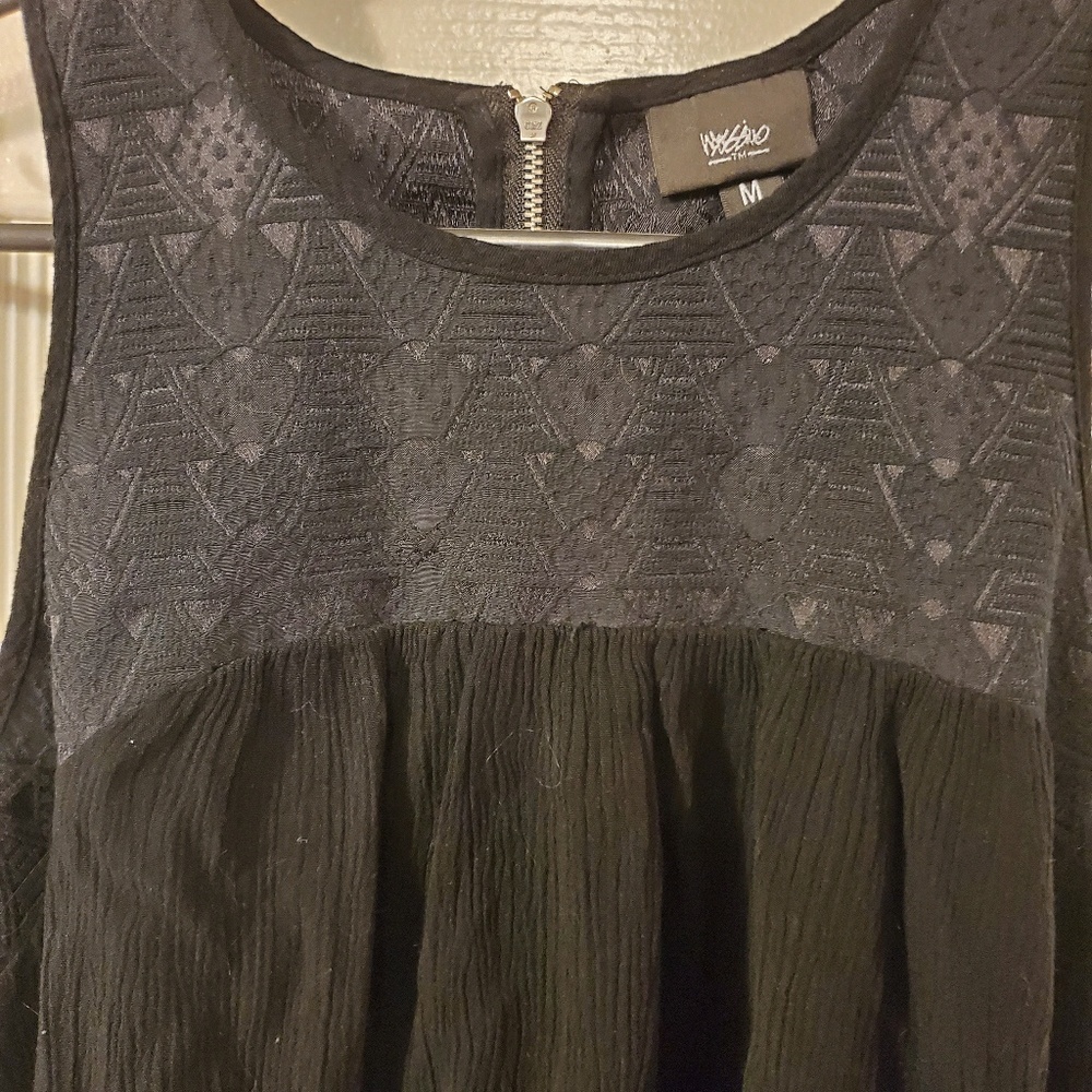 Flowy tank - Picture 2 of 3